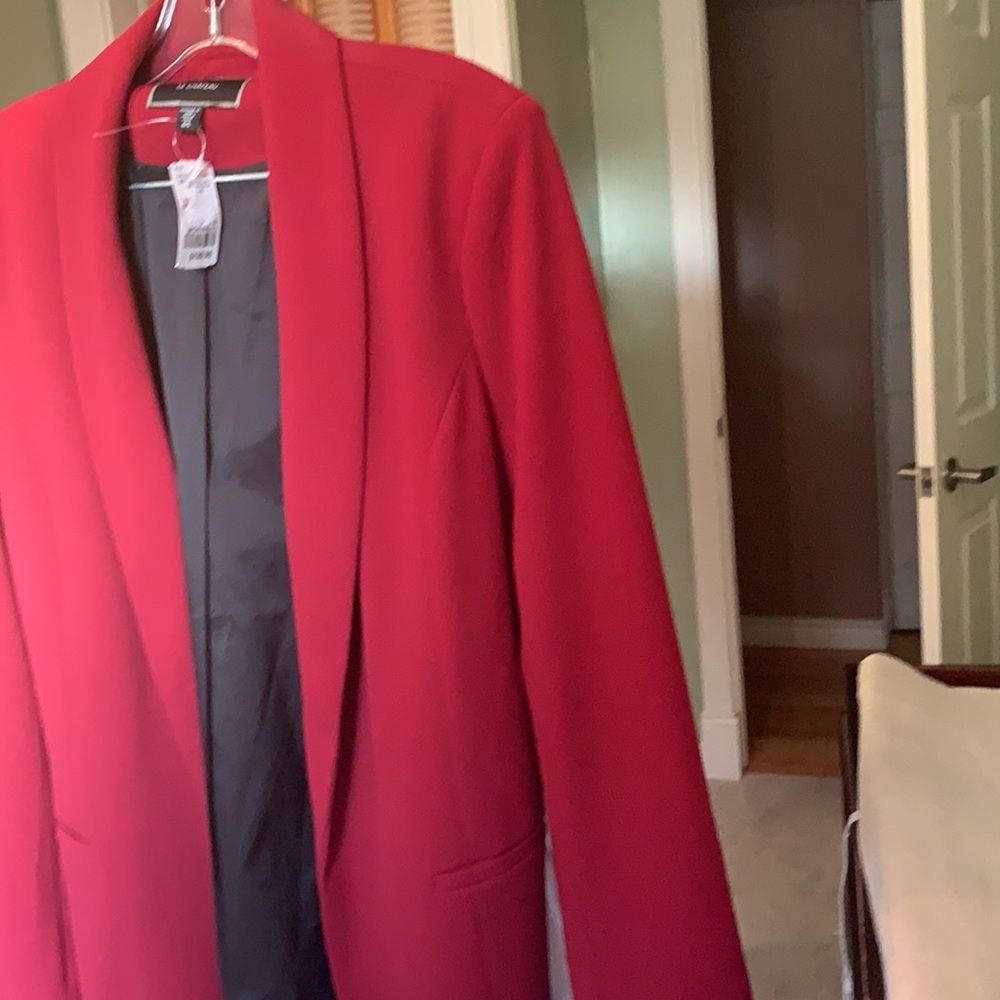 Coat - Picture 6 of 6